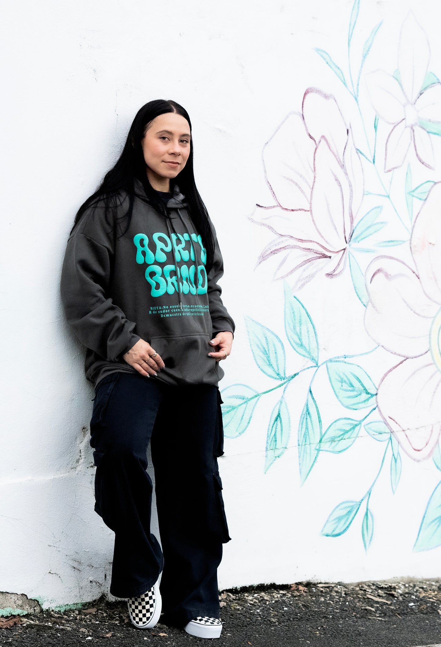 APRTA Brand “Hoodie” Gris Oscuro