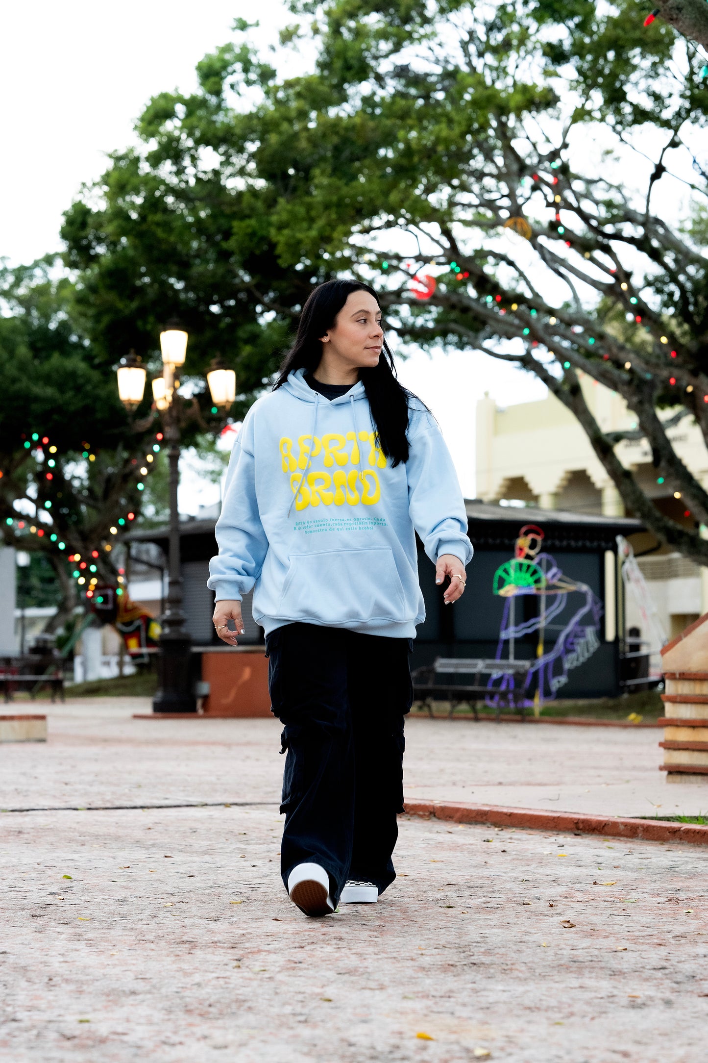 APRTA Brand “Hoodie” Azul